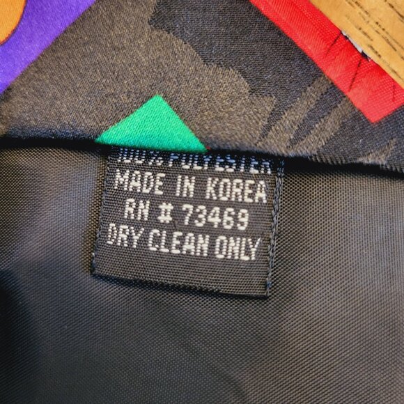 Looney Tunes Mania ~ Vintage Character Themed Necktie ~ Excellent Condition - Picture 5 of 6